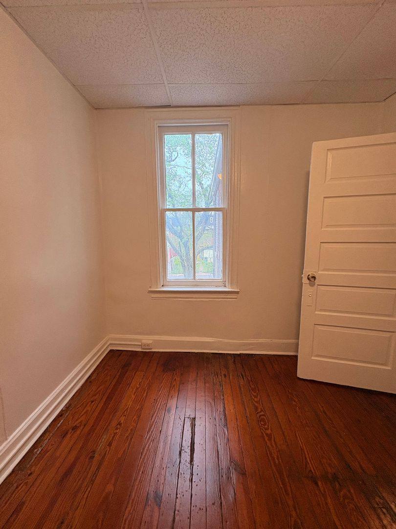 Apartment for rent at 640 W Princess St, York, PA 17401