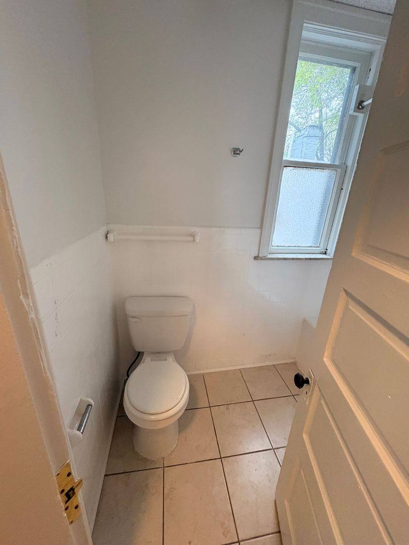Apartment for rent at 640 W Princess St, York, PA 17401