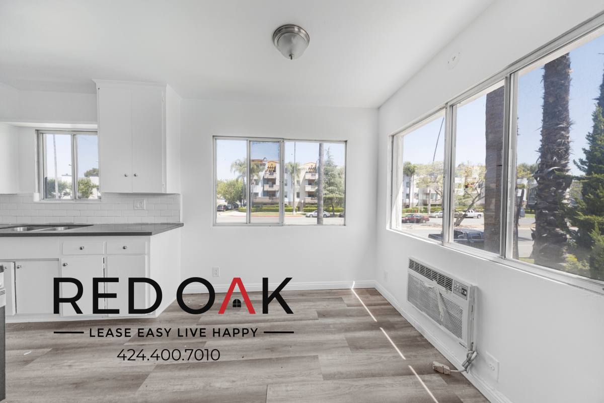 19154 Sherman Way #5, Reseda, CA 91335