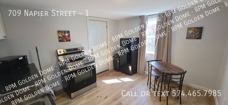 Apartment for rent at 709 Napier St #1, South Bend, IN 46601
