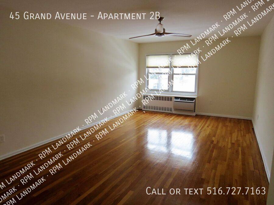 Apartment for rent at 45 Grand Ave #2B, Rockville Centre, NY 11570