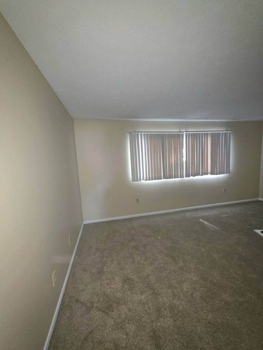 Apartment for rent at 7501 S 25th St, Bellevue, NE 68147