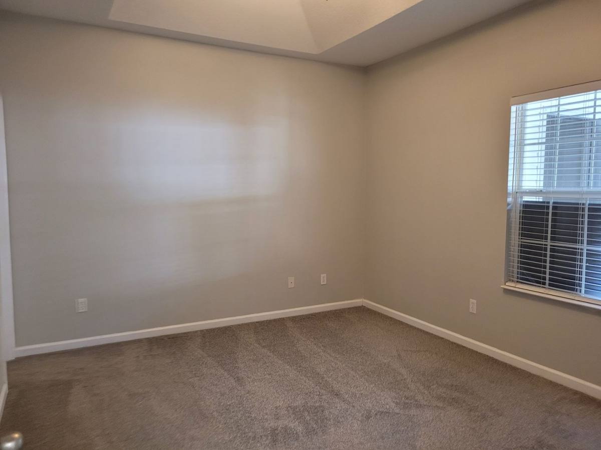 Townhouse for rent at 1672 Corey Wood Circle, Tallahassee, FL 32304