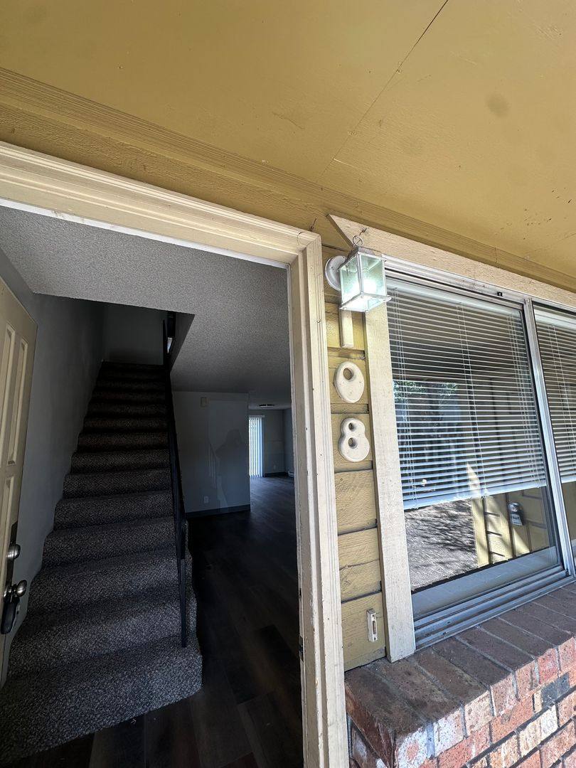 Apartment for rent at 108 SE Cleveland Ave, Bend, OR 97702