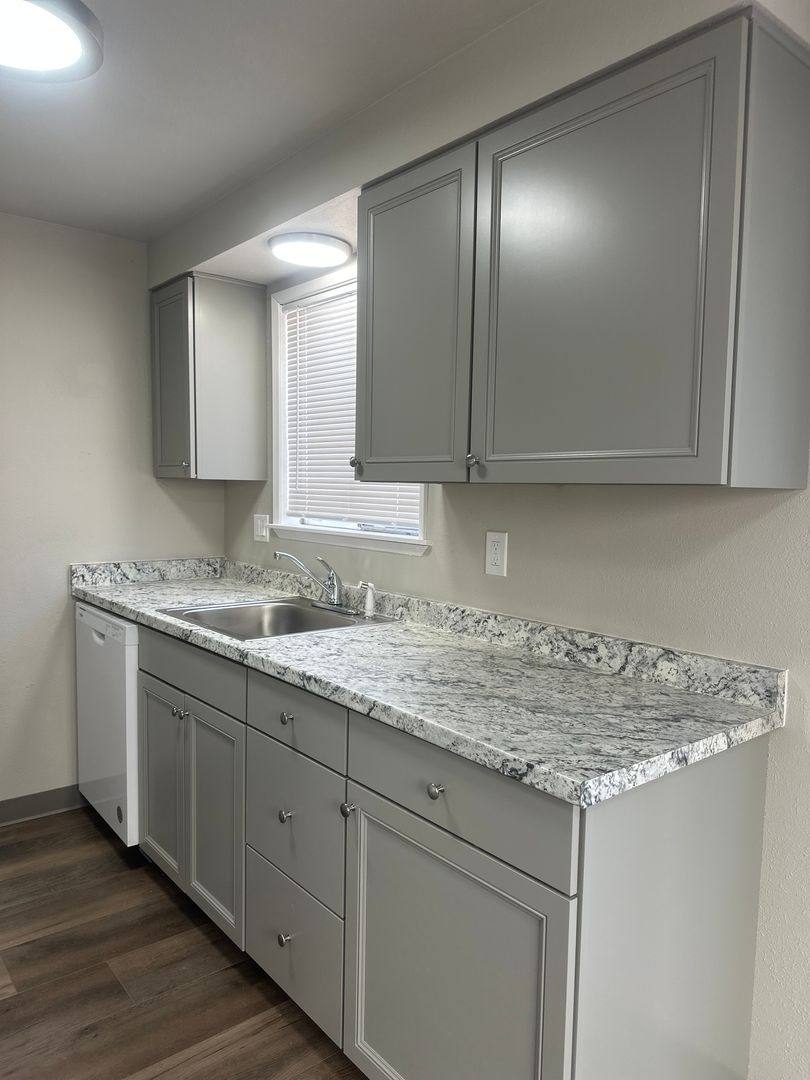 Apartment for rent at 108 SE Cleveland Ave, Bend, OR 97702