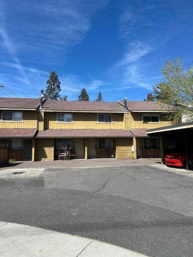 Apartment for rent at 108 SE Cleveland Ave, Bend, OR 97702