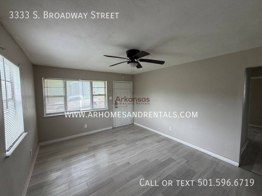 House for rent at 3333 S Broadway St, Little Rock, AR 72206