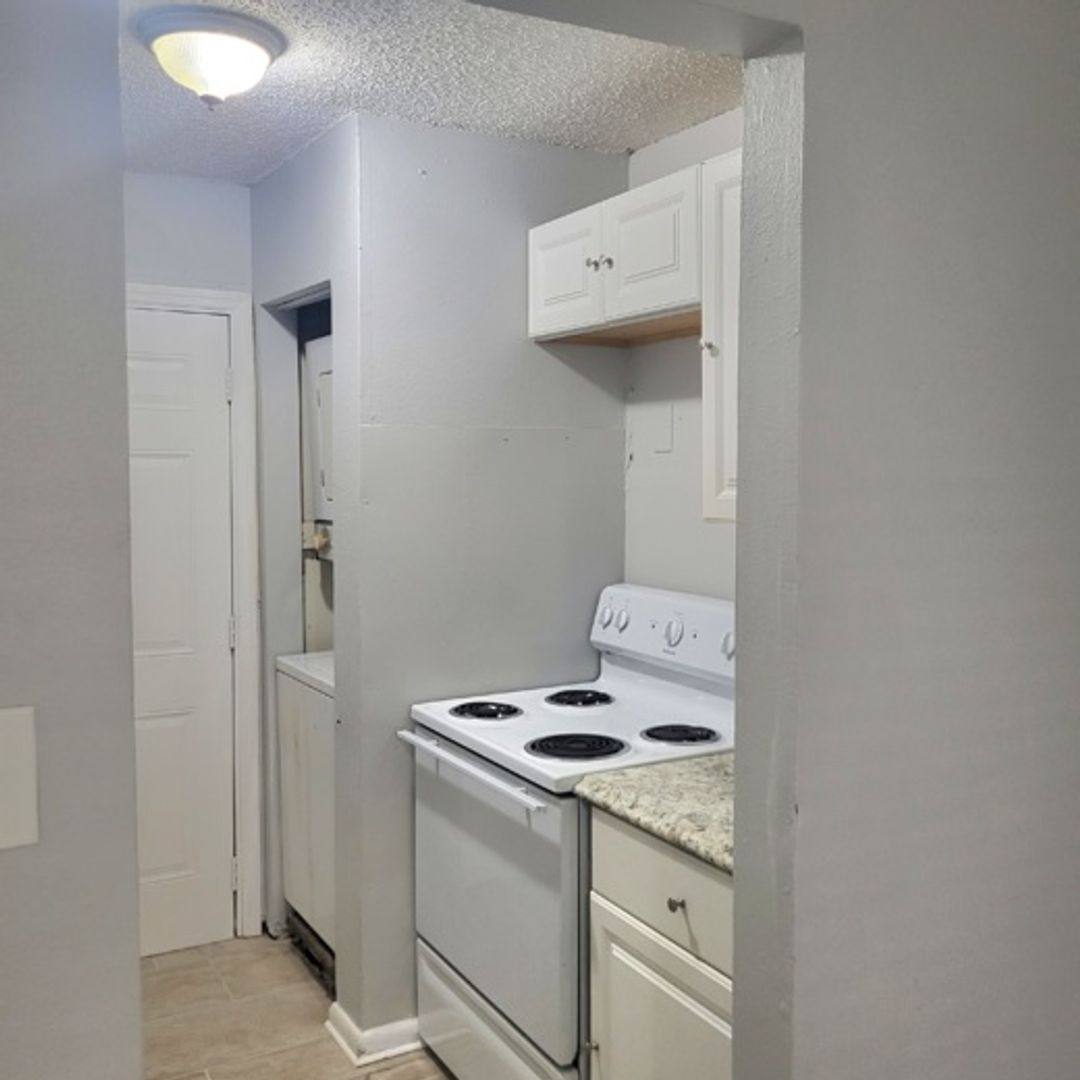 House for rent at 8215 N Klondyke St, Tampa, FL 33604