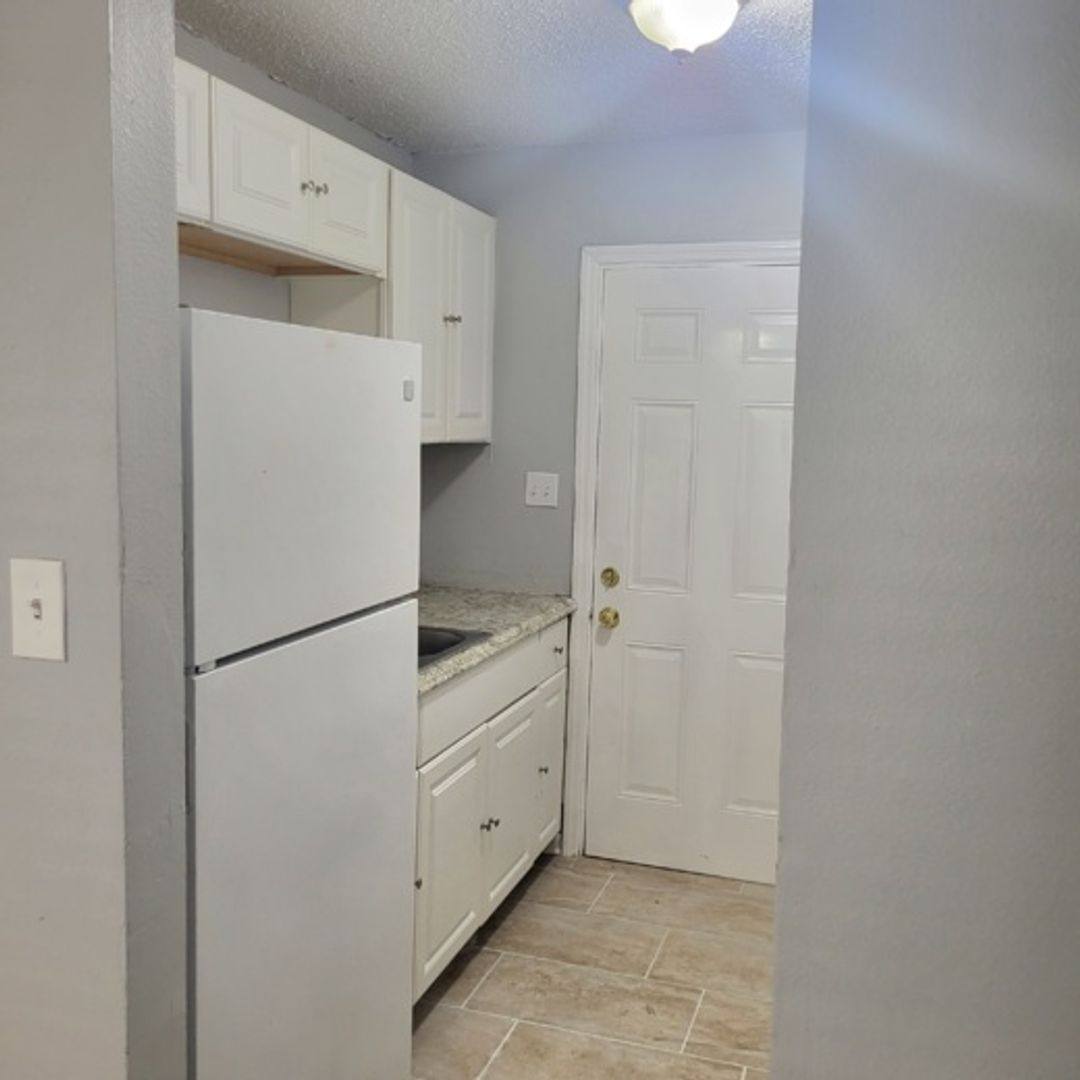House for rent at 8215 N Klondyke St, Tampa, FL 33604