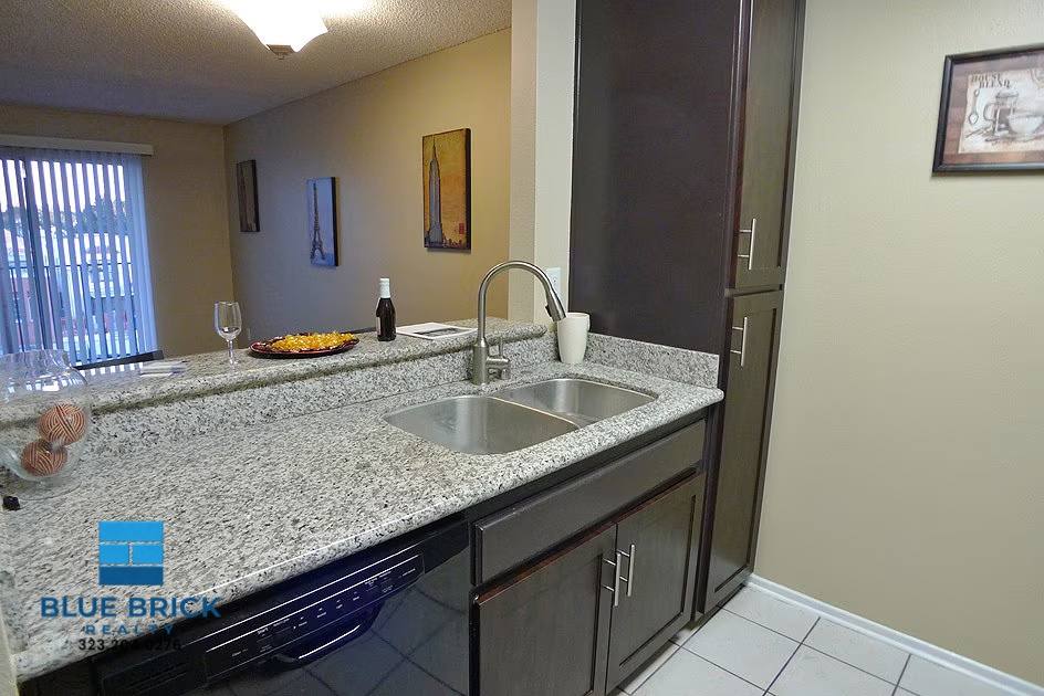 Apartment for rent at 245 N Alvarado St #213A, Los Angeles, CA 90026