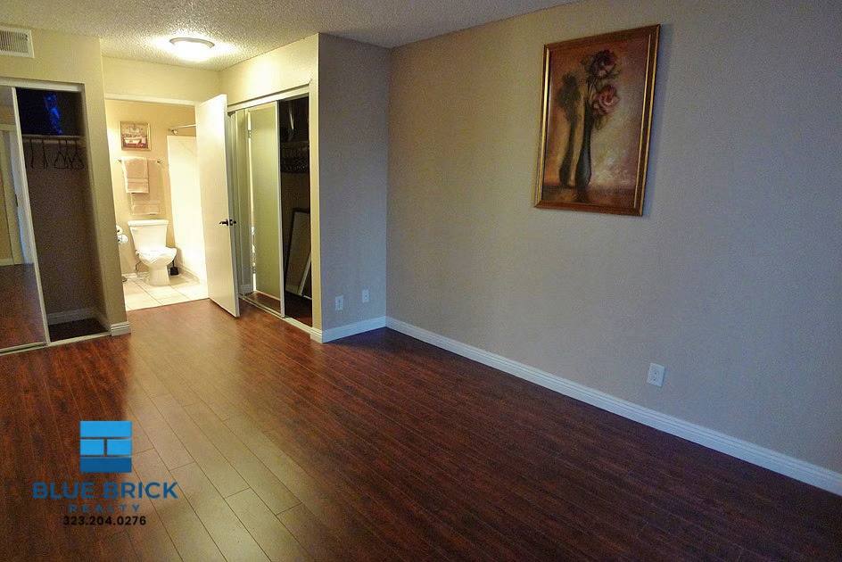 Apartment for rent at 245 N Alvarado St #213A, Los Angeles, CA 90026