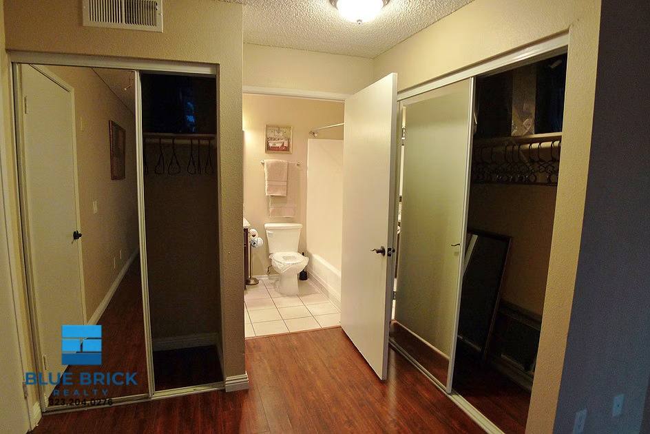 Apartment for rent at 245 N Alvarado St #213A, Los Angeles, CA 90026
