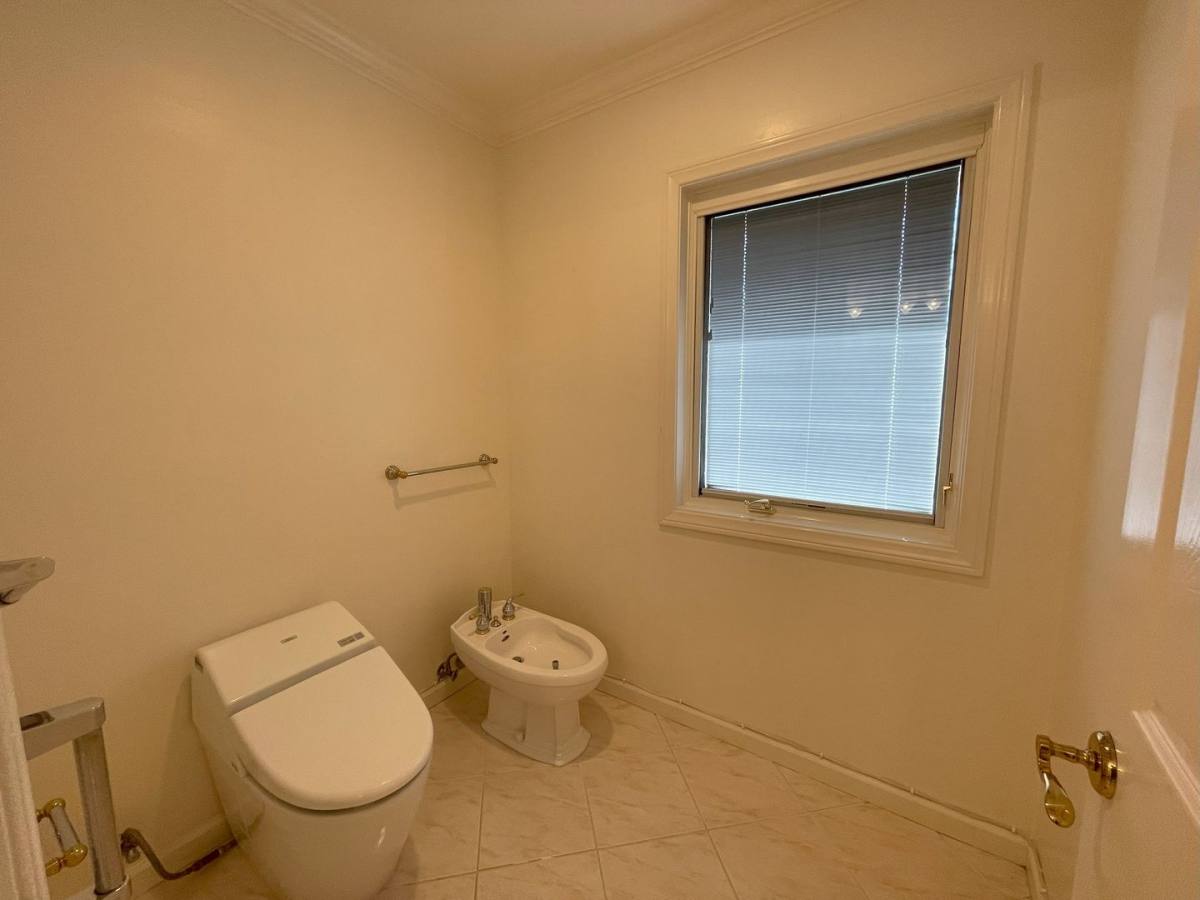 House for rent at 17784 Via Gracia, San Diego, CA 92128