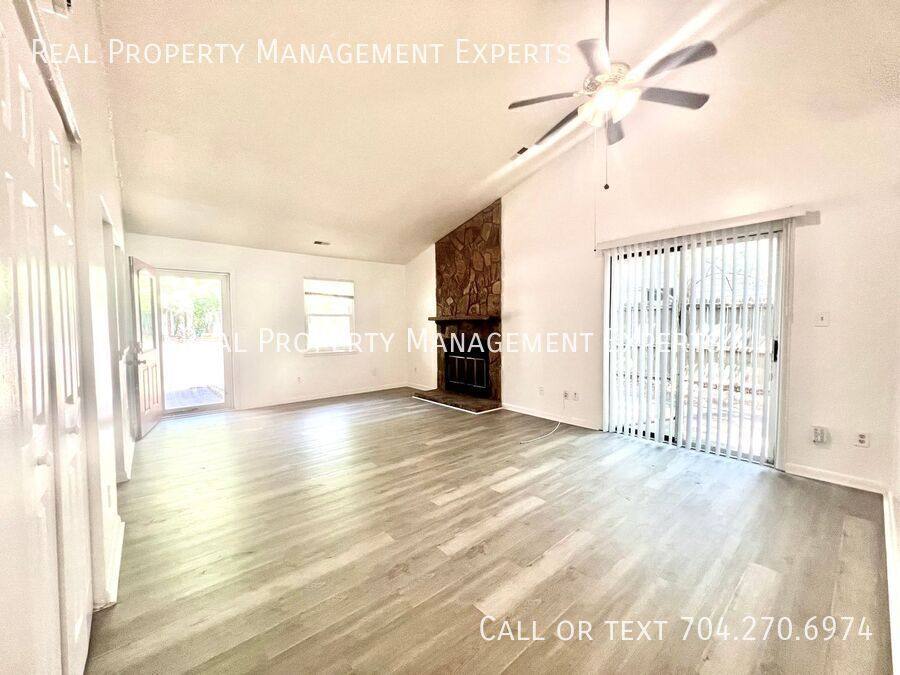 House for rent at 723 Cricketwood Lane, Charlotte, NC 28215