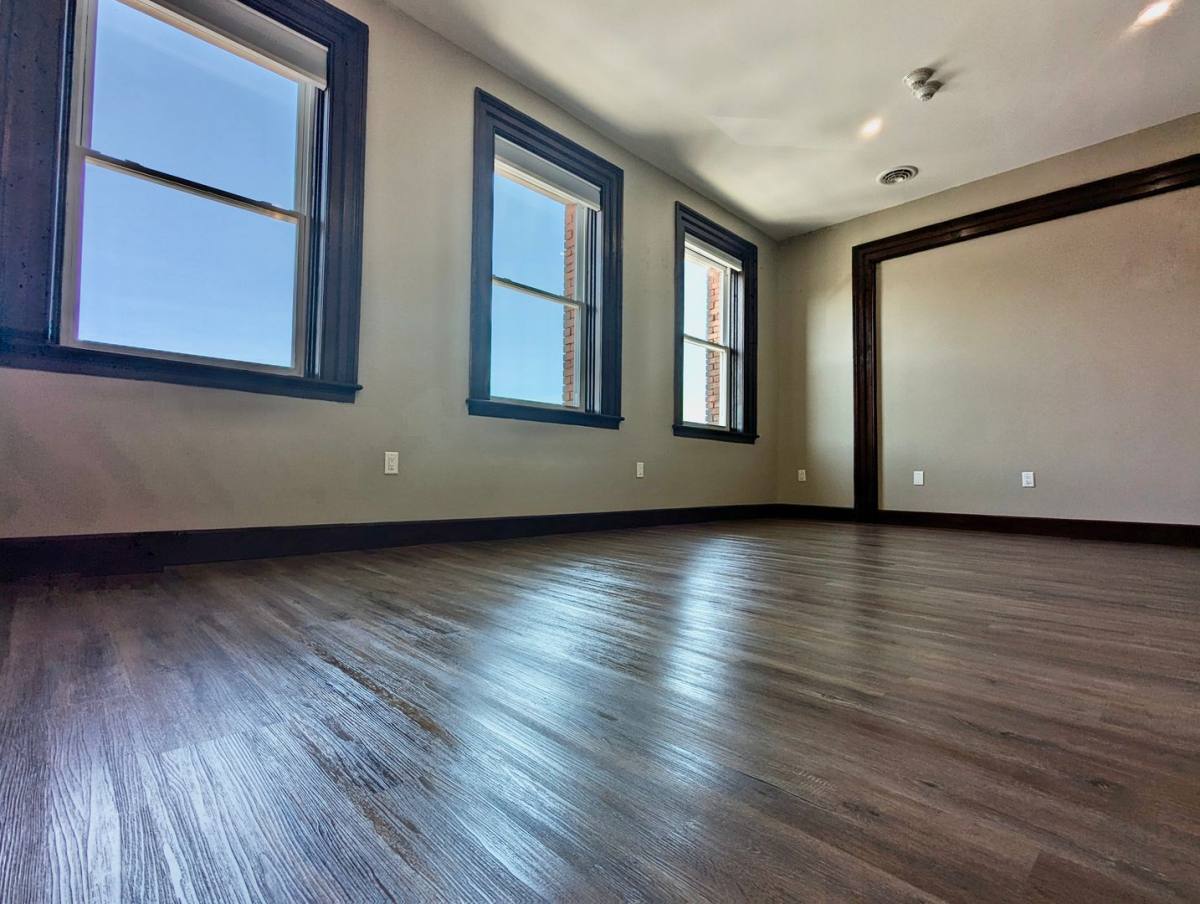 Apartment for rent at 130 Remsen St, Cohoes, NY 12047
