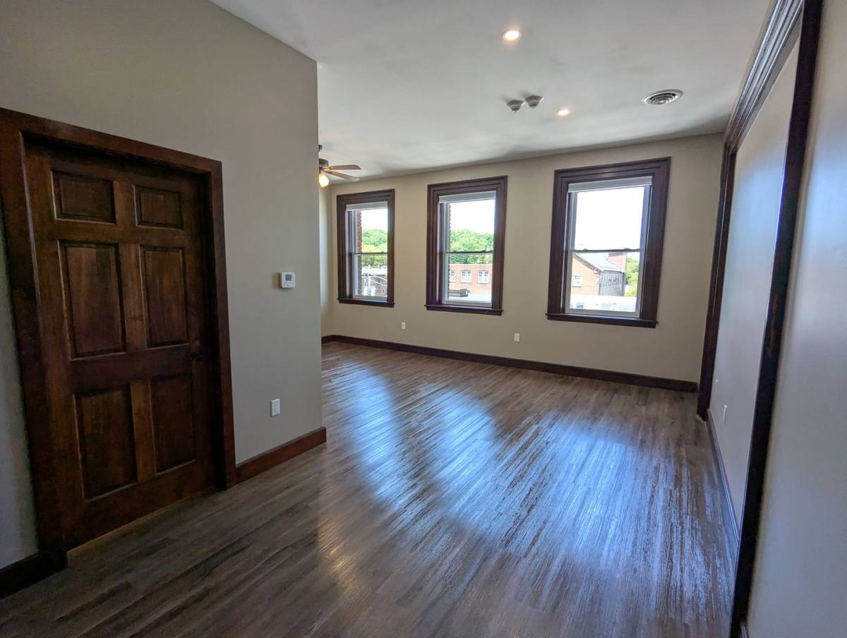 Apartment for rent at 130 Remsen St, Cohoes, NY 12047