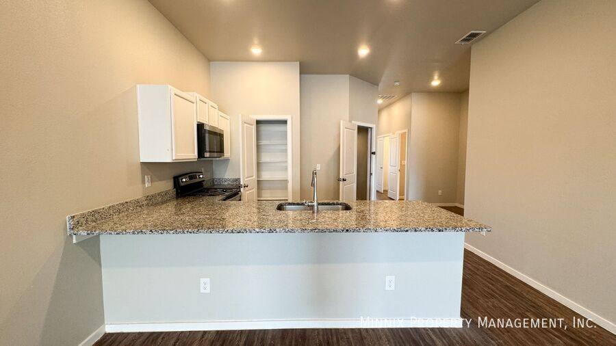 Townhouse for rent at 2101 N Jayton Ave #A, Lubbock, TX 79403