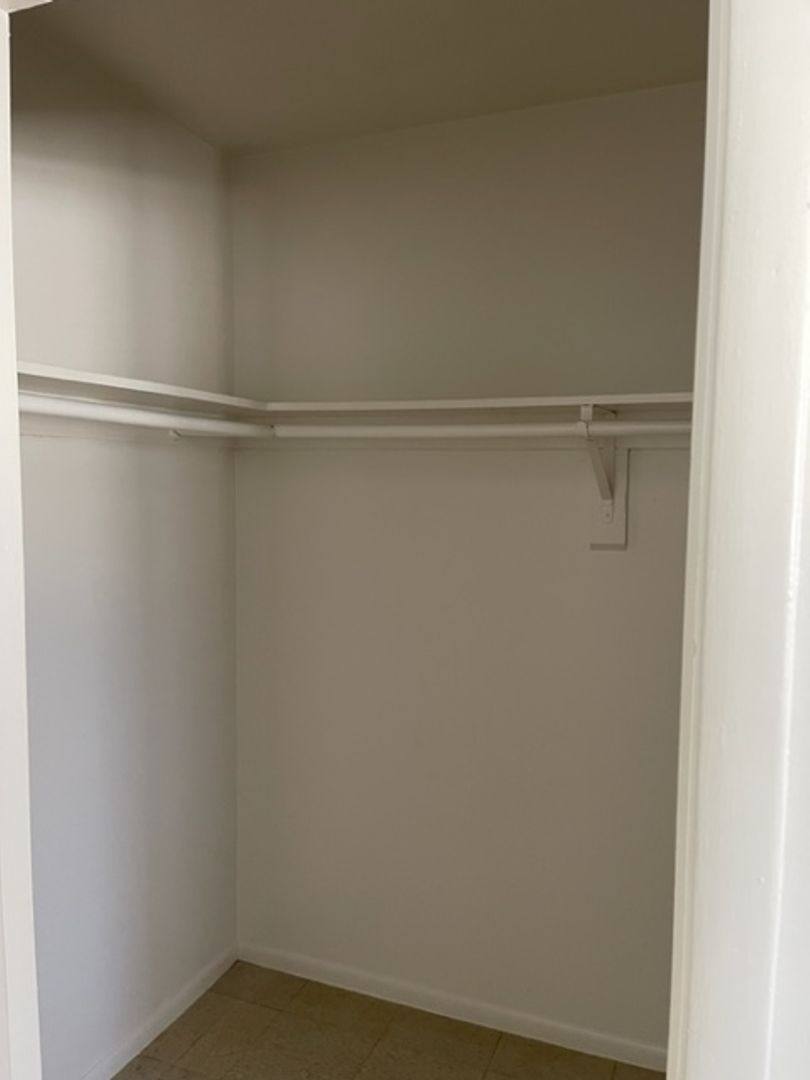 Apartment for rent at 246 Cypress Lane - 247 Alemeda Dr, Lake Worth, FL 33461