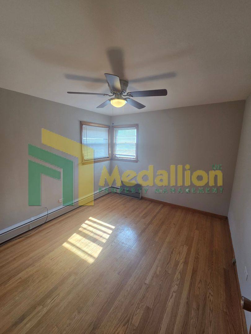 House for rent at 9307 S Indiana Ave, Chicago, IL 60619