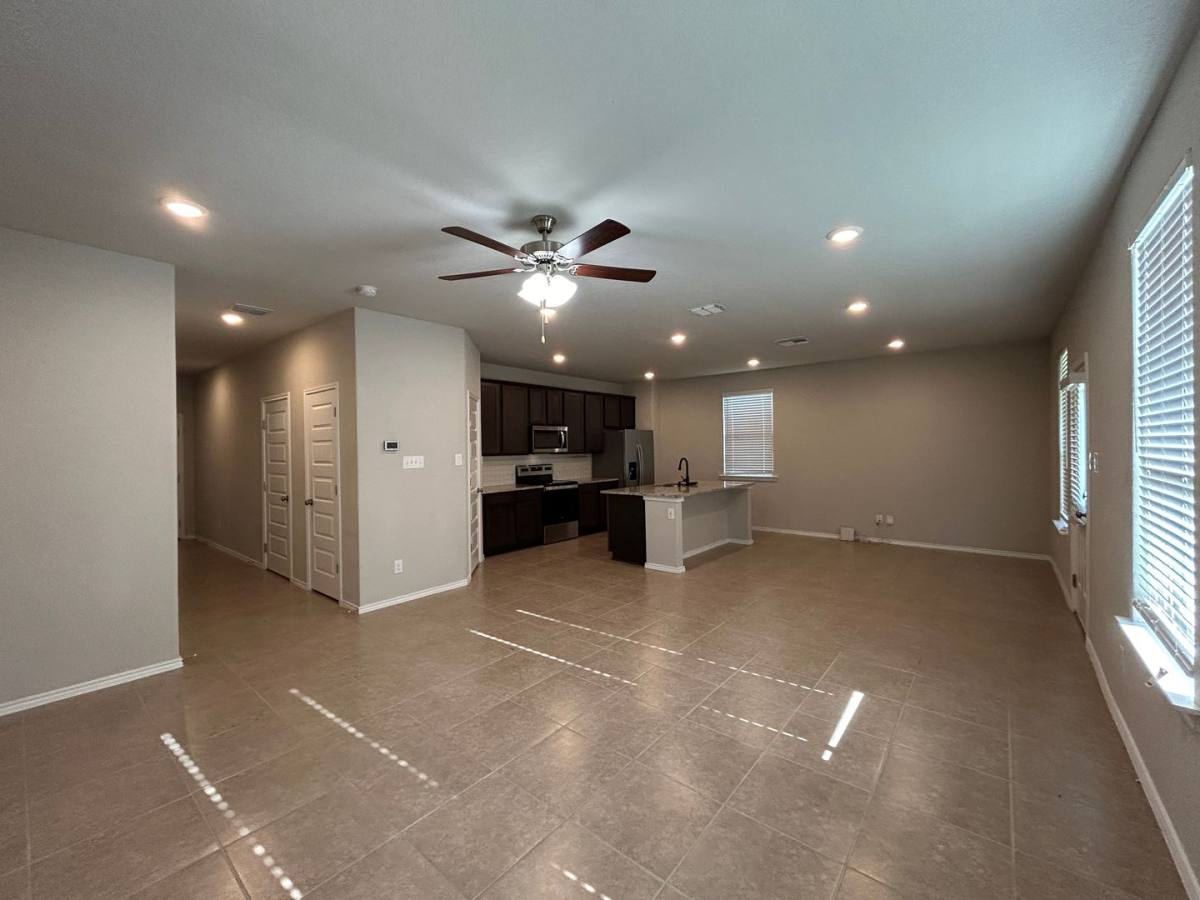 House for rent at 2565 Hiddenbrooke Trace, Seguin, TX 78155