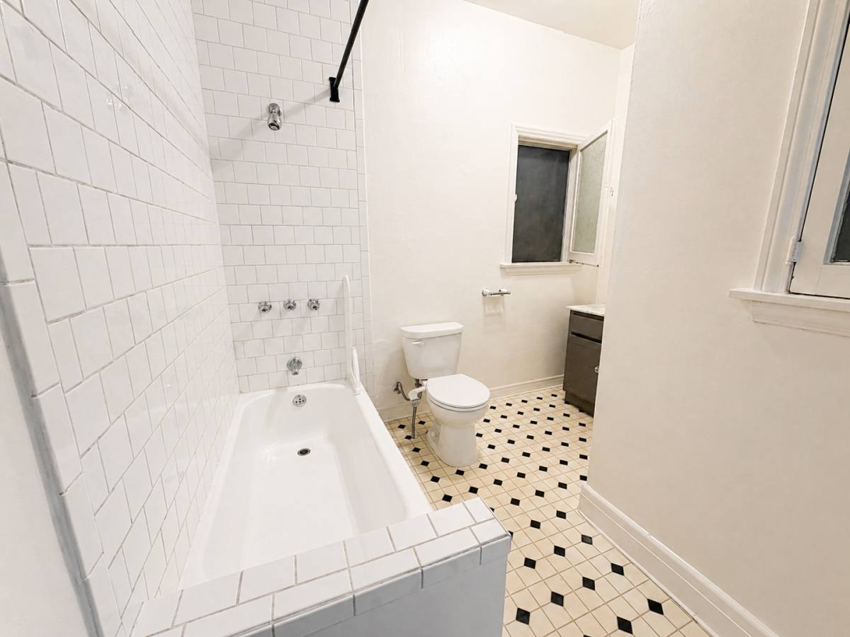 Apartment for rent at 3209 Descanso Dr, Los Angeles, CA 90026
