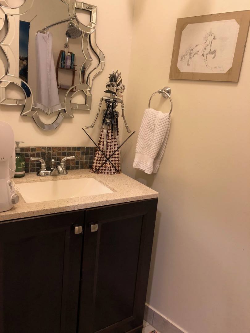 Apartment for rent at 1172 Alameda Ave, Glendale, CA 91201