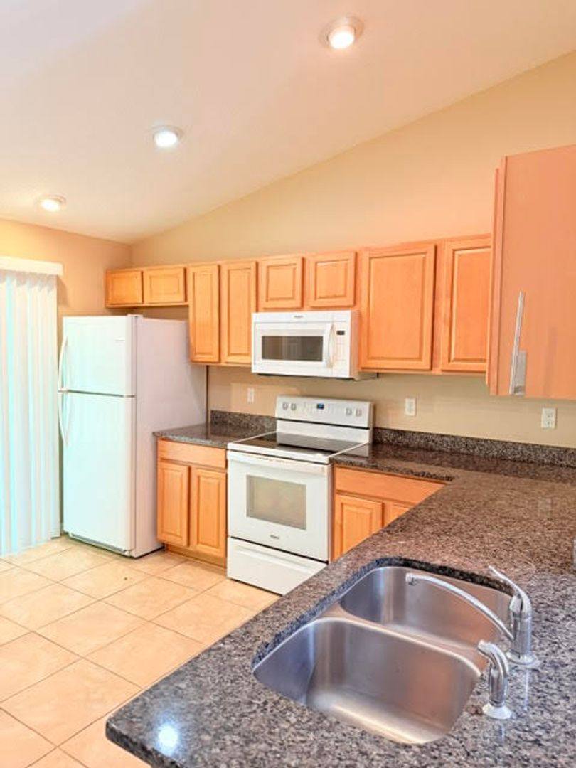 Apartment for rent at 113 Brunswick Lane, Palm Coast, FL 32137