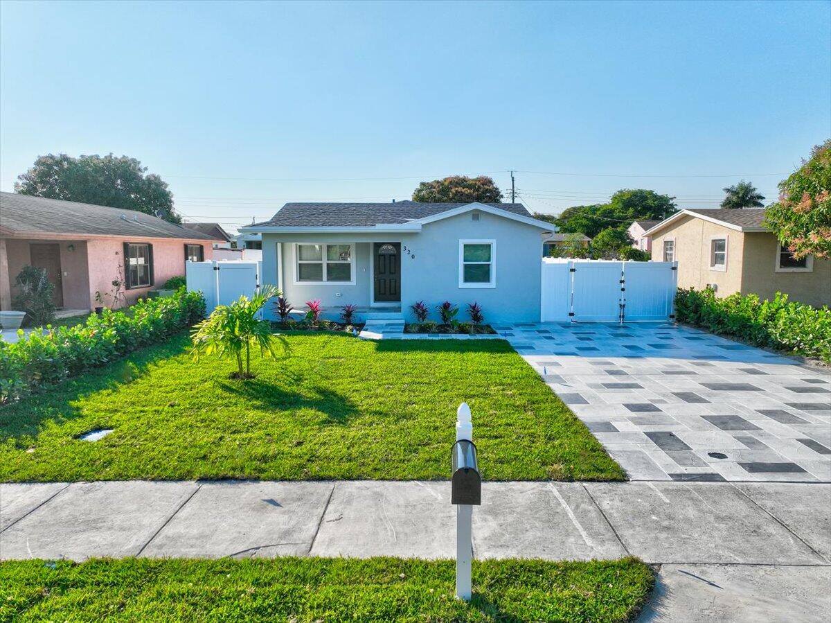 Apartment for rent at 320 NW 6th Ave #320, Delray Beach, FL 33444