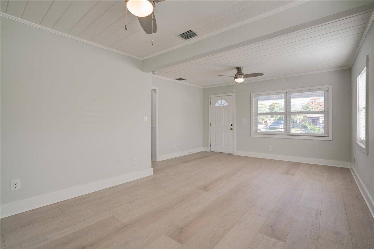 Apartment for rent at 320 NW 6th Ave #320, Delray Beach, FL 33444