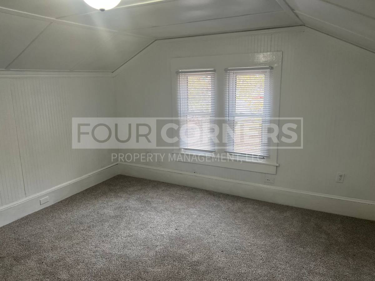 Apartment for rent at 516 Maple Ave #B, Burlington, NC 27215