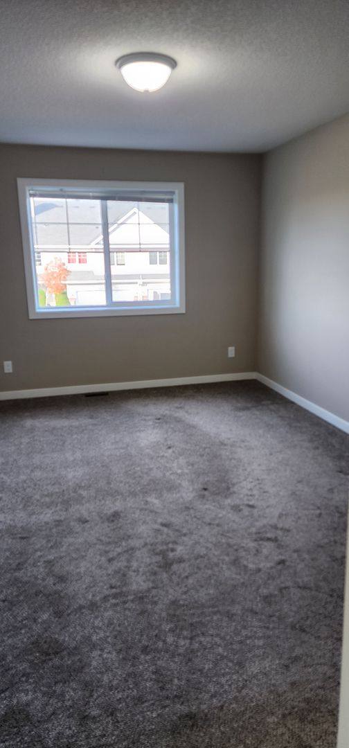 Townhouse for rent at 5778 Spirit Hills Rd, Monticello, MN 55362