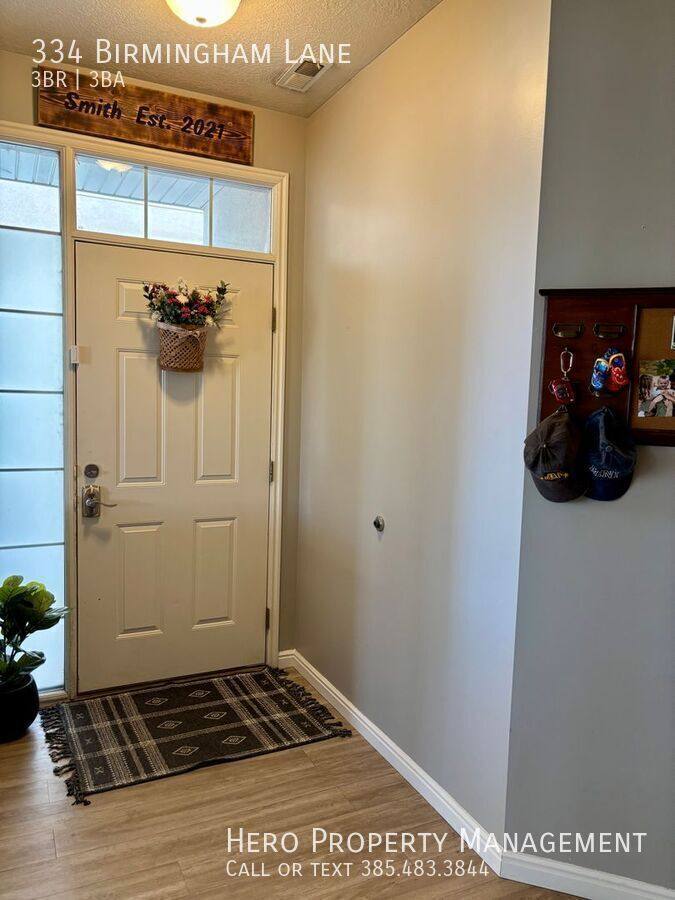 Townhouse for rent at 334 Birmingham Lane, North Salt Lake, UT 84054