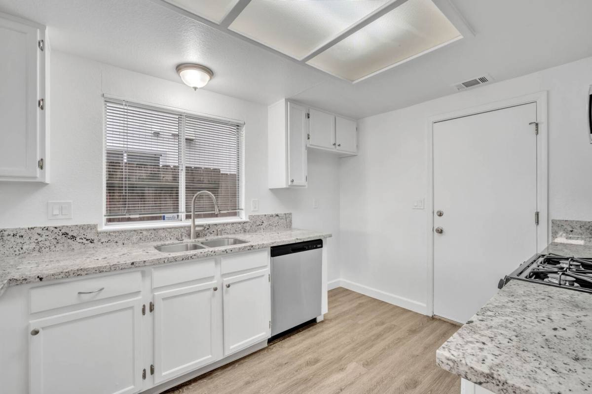 House for rent at 244 Delta Leaf Way, Sacramento, CA 95838