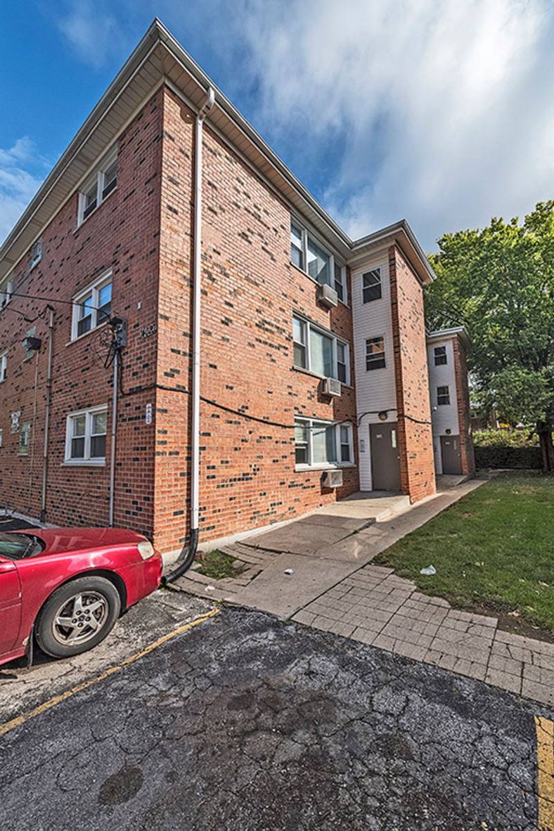 Apartment for rent at 14020 S School St, Riverdale, IL 60827