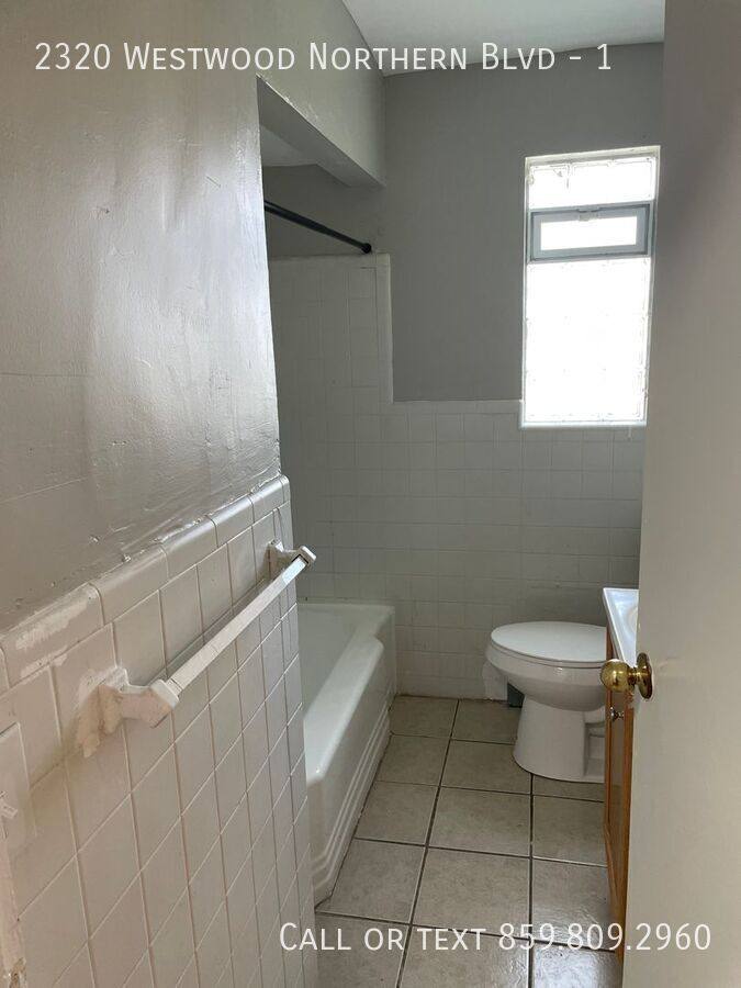 Apartment for rent at 2320 Westwood Northern Blvd #1, Cincinnati, OH 45225