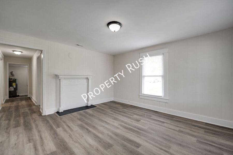House for rent at 3818 Chandler Ave, Chattanooga, TN 37410