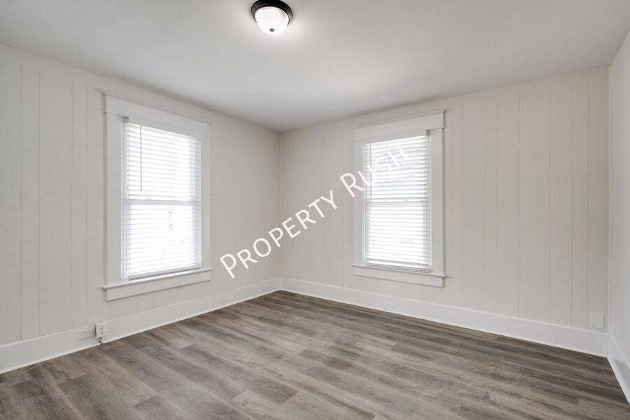 House for rent at 3818 Chandler Ave, Chattanooga, TN 37410