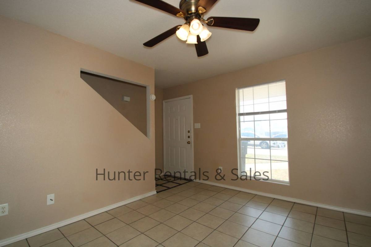 Townhouse for rent at 4506-C Jeff Scott, Killeen, TX 76549