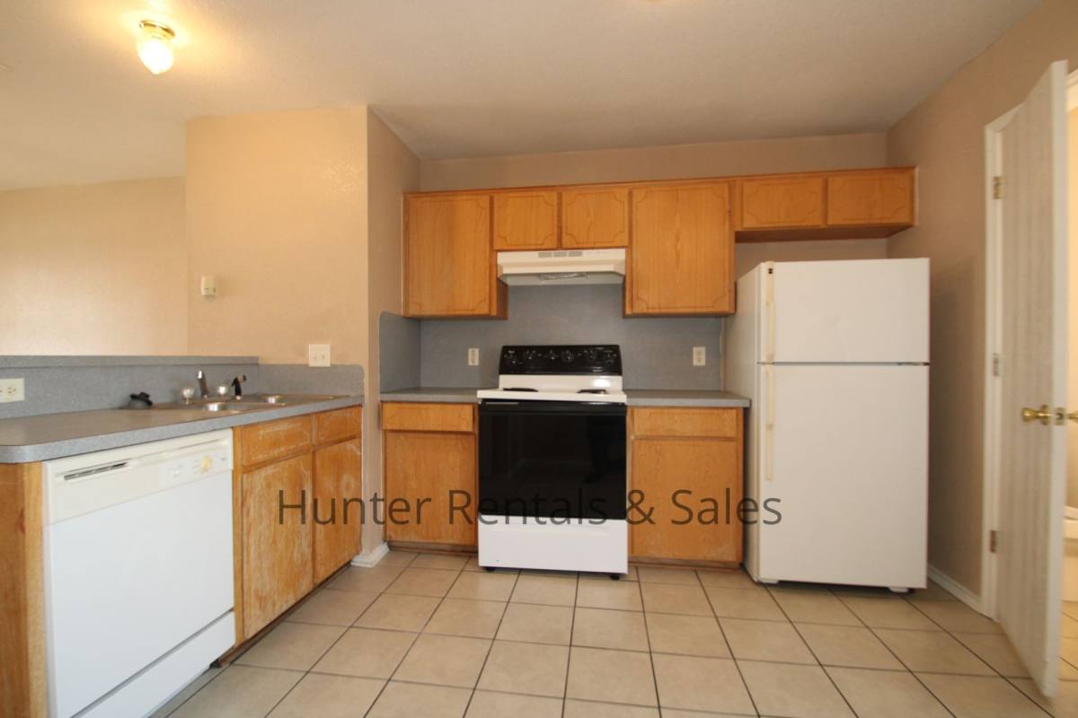 Townhouse for rent at 4506-C Jeff Scott, Killeen, TX 76549