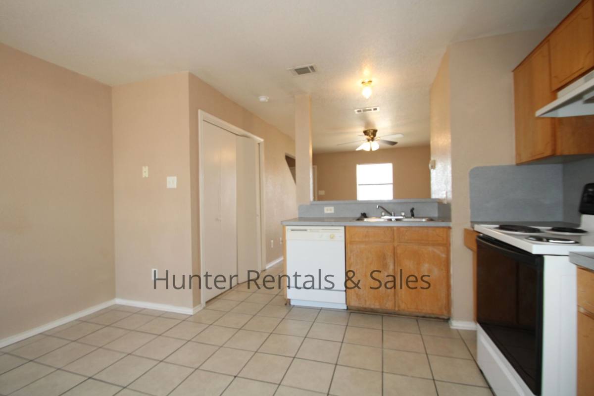 Townhouse for rent at 4506-C Jeff Scott, Killeen, TX 76549