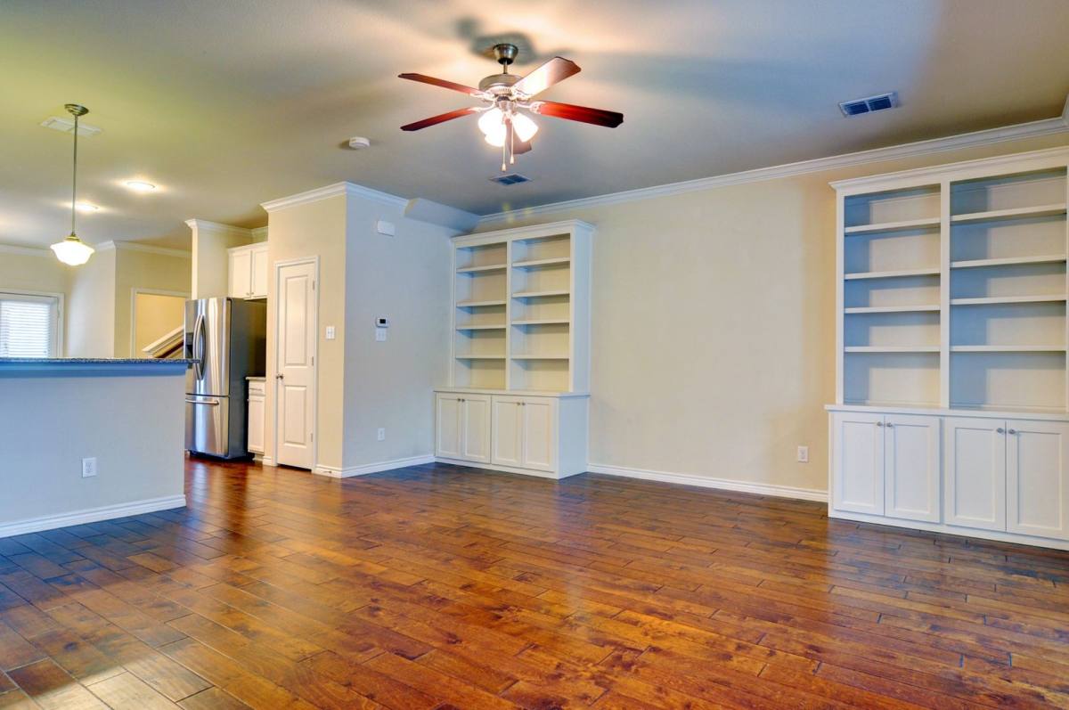 Townhouse for rent at 3409 Hamilton Ave, Fort Worth, TX 76107
