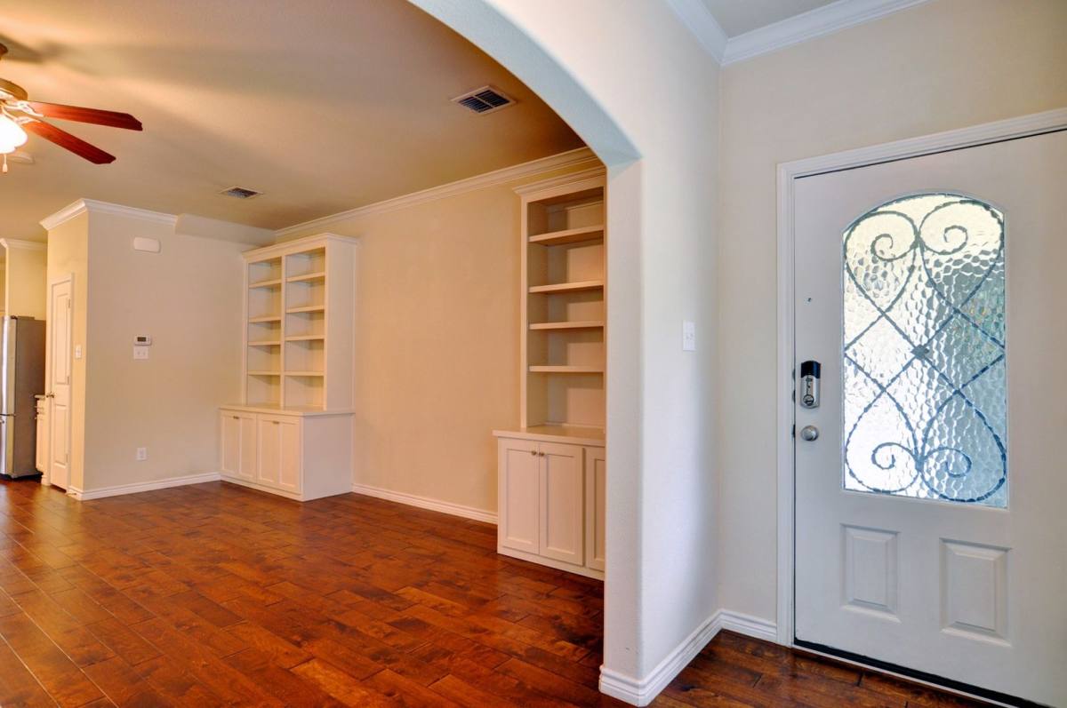 Townhouse for rent at 3409 Hamilton Ave, Fort Worth, TX 76107