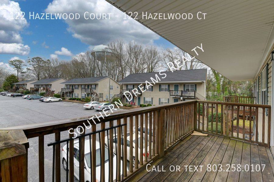 House for rent at 122 Hazelwood Court, Greenwood, SC 29649