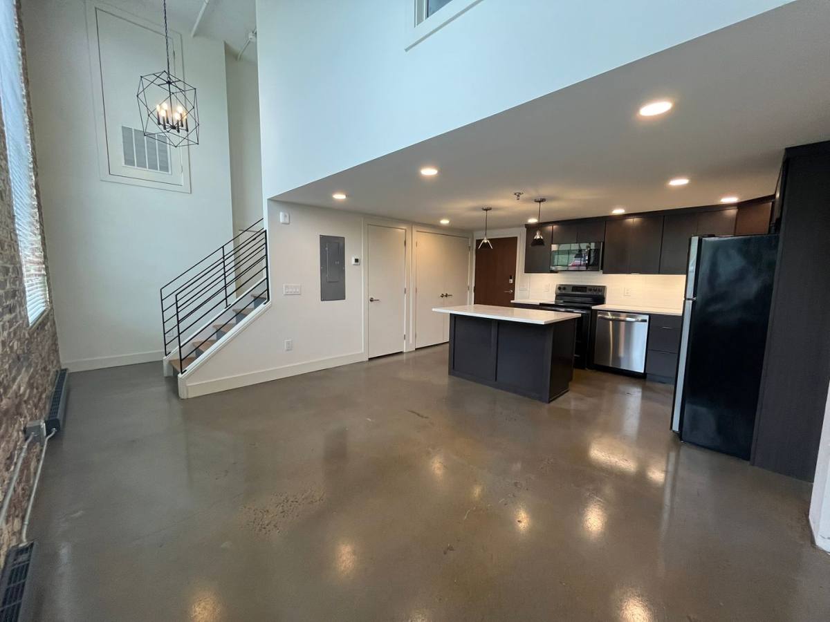 Apartment for rent at 712 12th St, Lynchburg, VA 24504