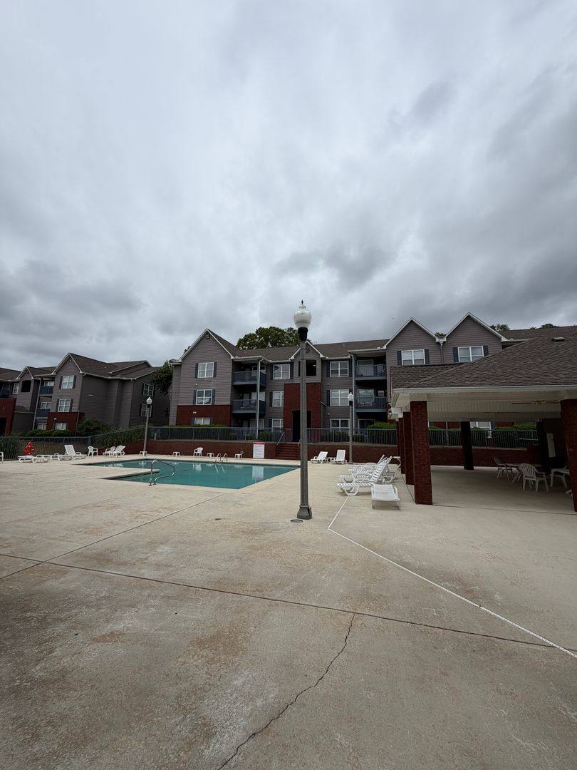 Apartment for rent at 1114 S College St, Auburn, AL 36832