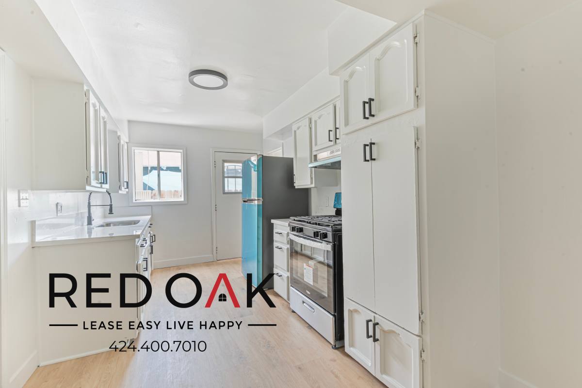 Condo for rent at 1212 E 76th Place #4, Los Angeles, CA 90001