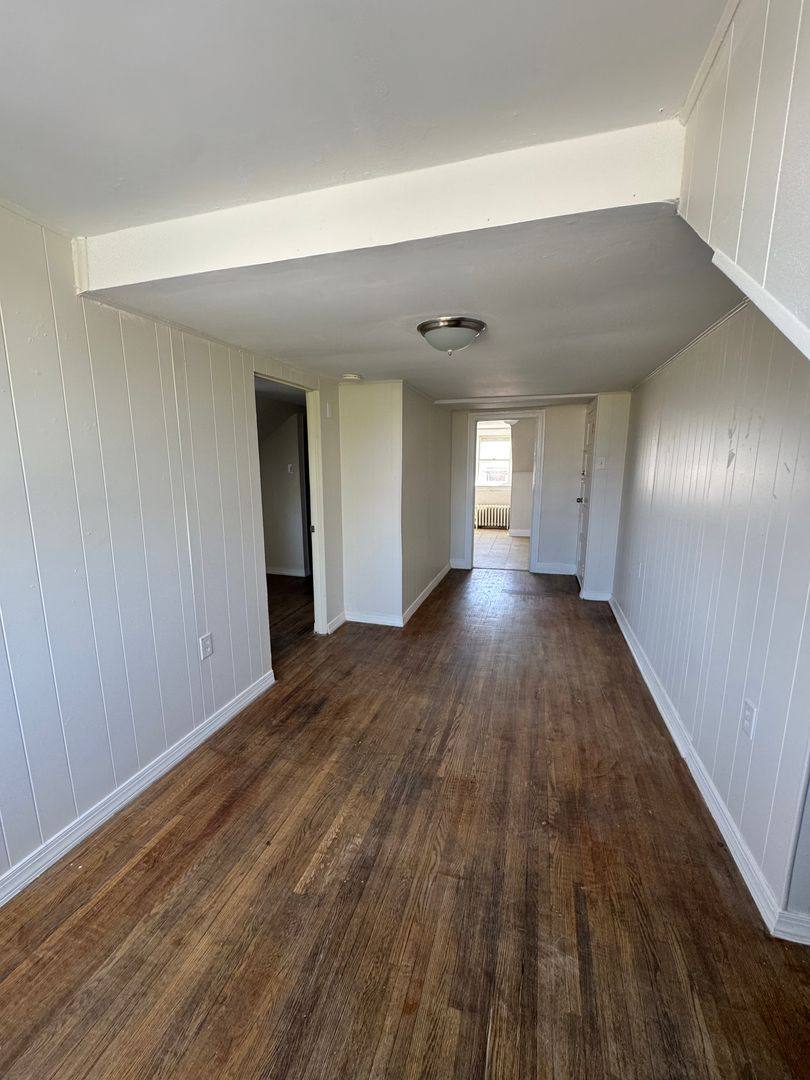 Apartment for rent at 664-666 Oak Hill Ave, Hagerstown, MD 21740