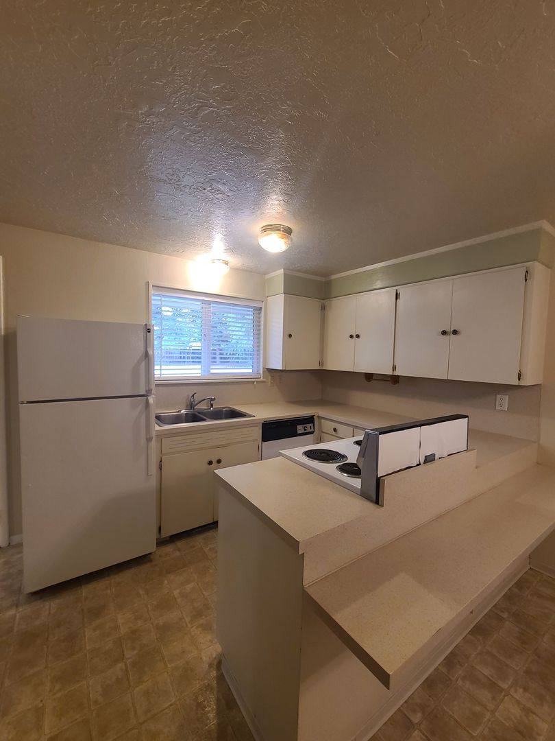 Apartment for rent at 5951-5953 N Pierce Park Lane, Garden City, ID 83714