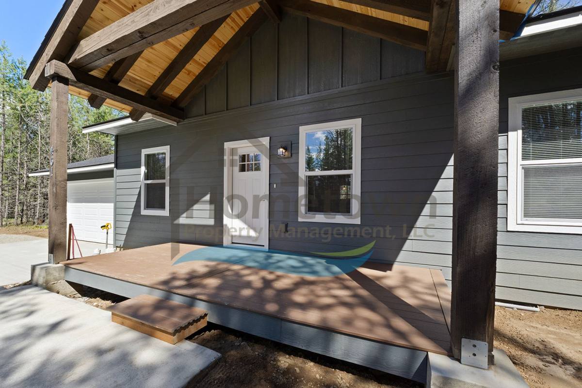 House for rent at 461 Shadow Green, Blanchard, ID 83804