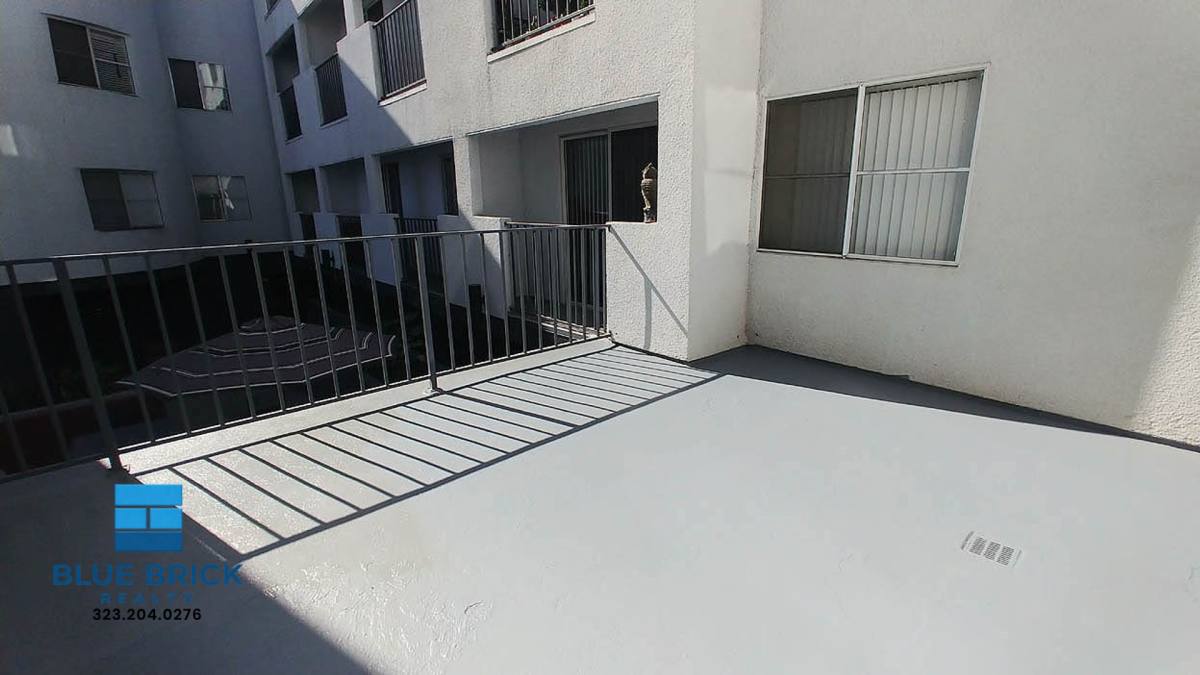 Apartment for rent at 245 N Alvarado St #117A, Los Angeles, CA 90026